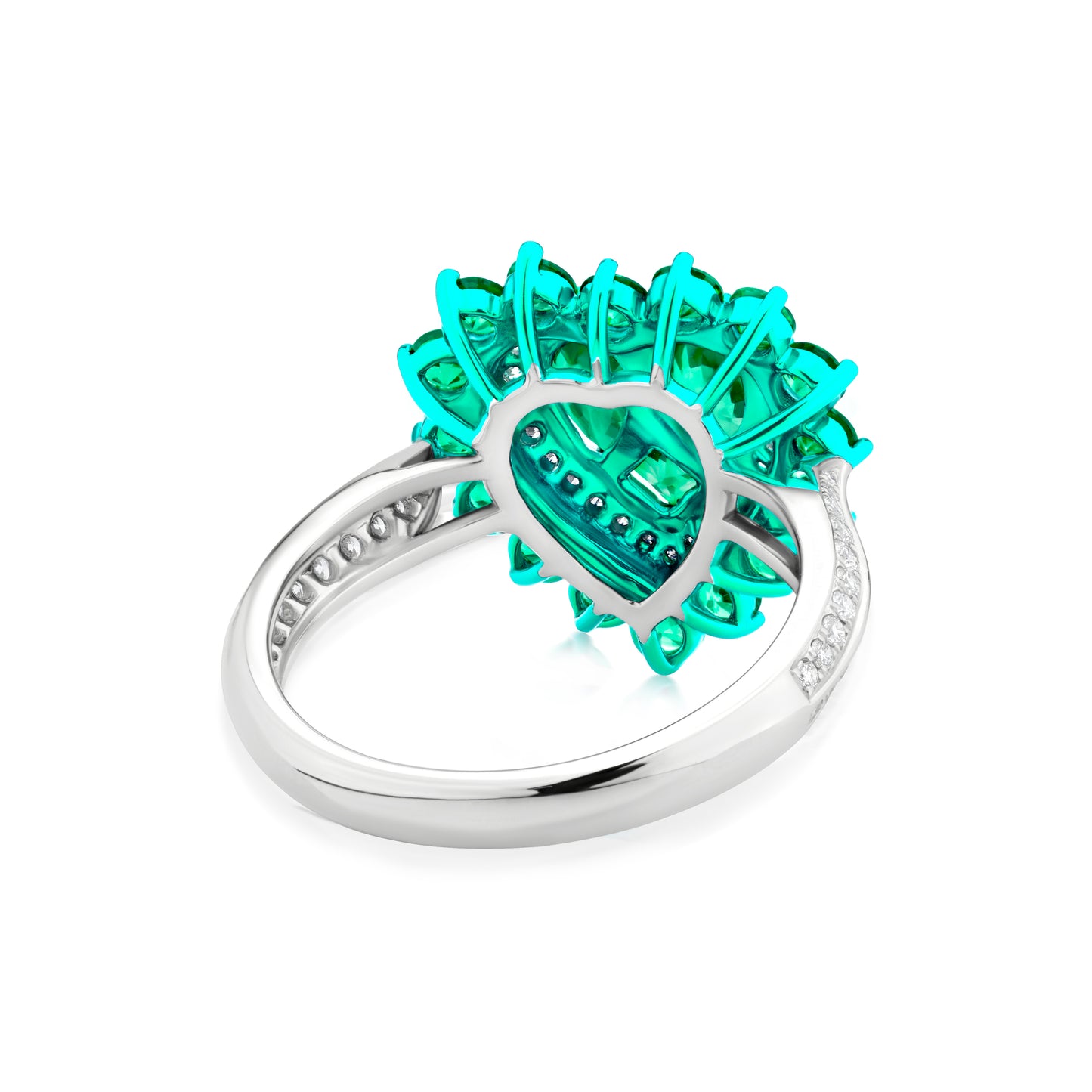 Emerald and Diamond Heart 18K White Gold Heart Ring