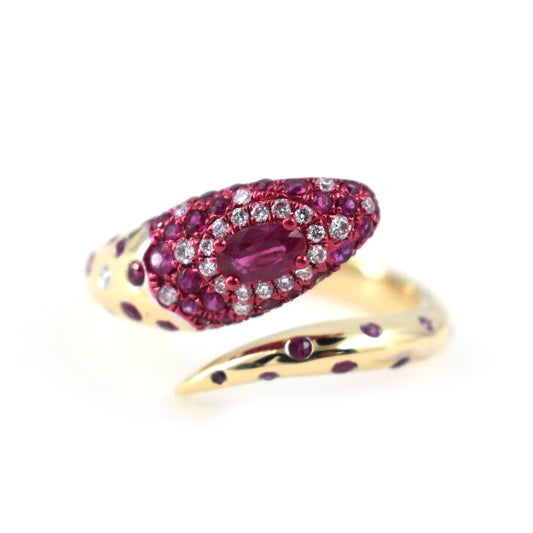 Ring With Ruby And Diamond In 18K Yellow Gold And Red Rhodium