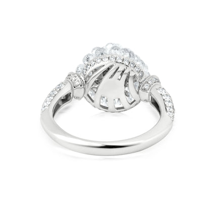 Round Diamond Ring With Diamond In 18K White Gold