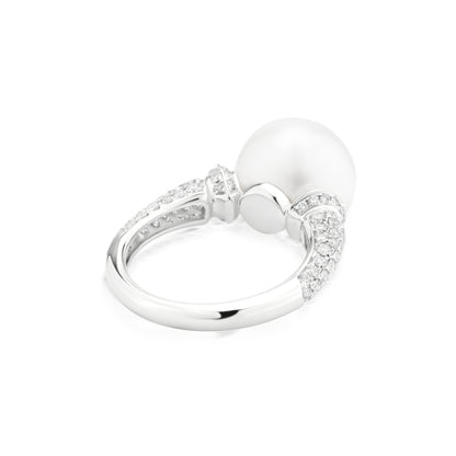 Ring With Pearl & Diamond In 18K White Gold